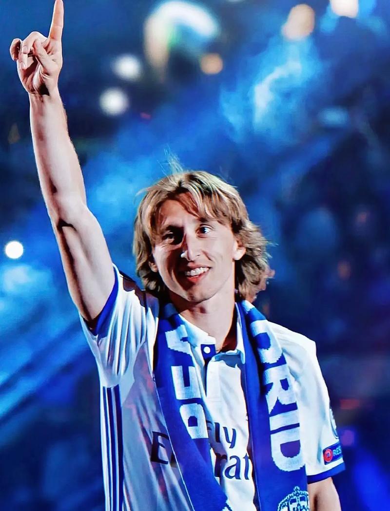 2024上海马拉松正式鸣枪，爱大不同共赴大满贯